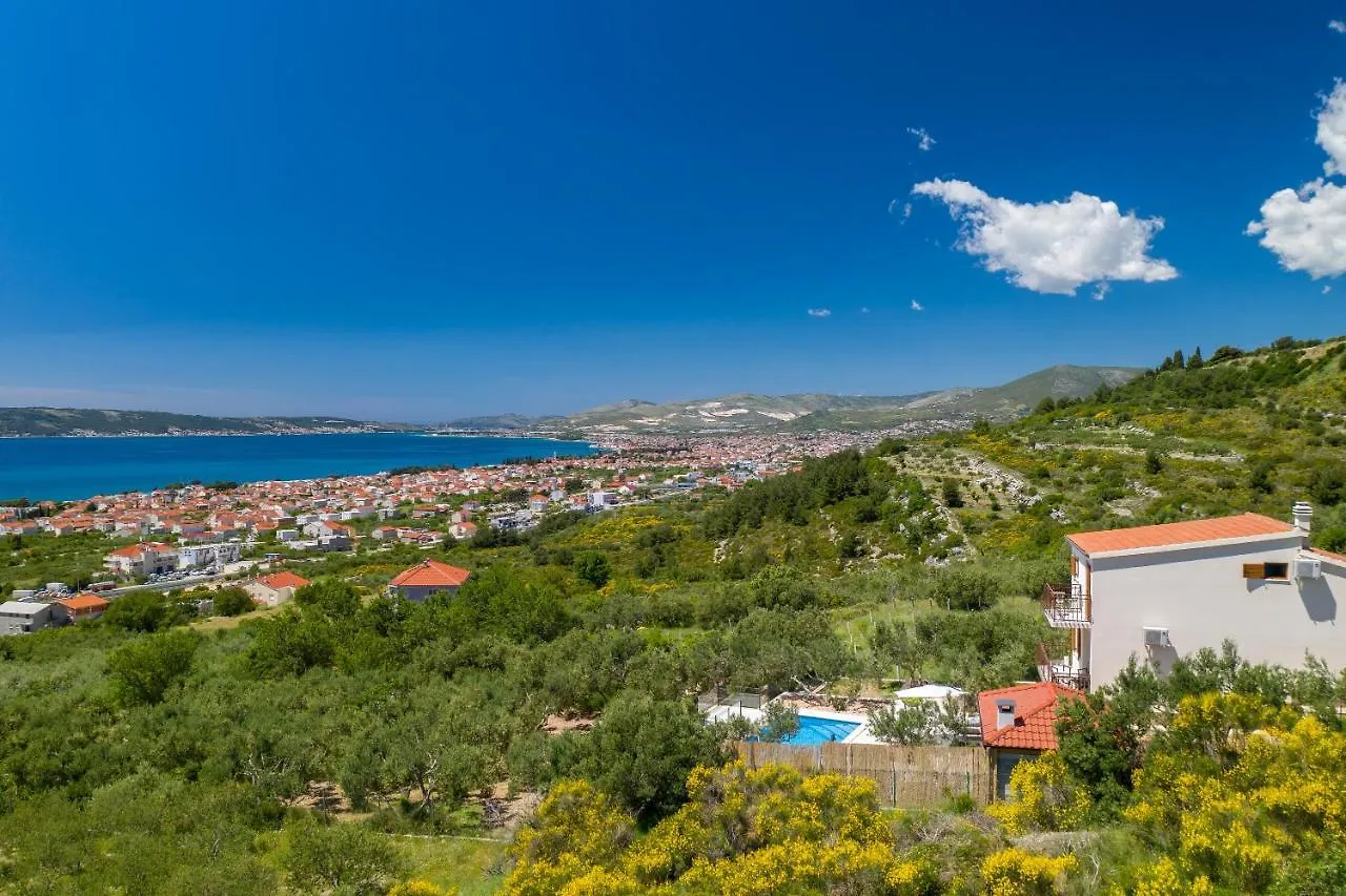 Villa Tempera Kastela